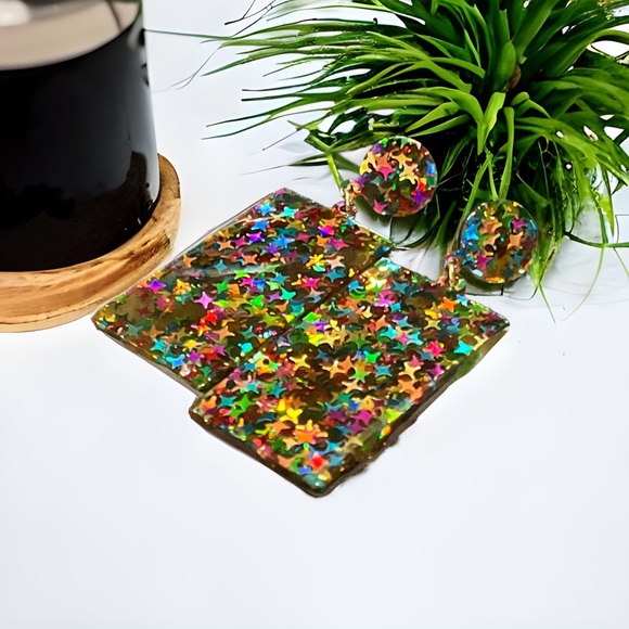 Acrylic Geo Mylti-Color Star ⭐️ Drop Earrings - Picture 3 of 4